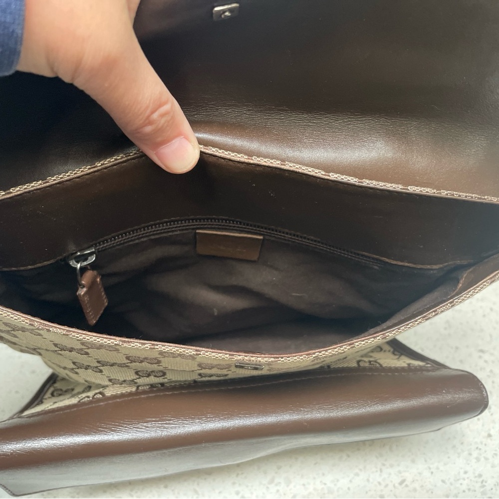 Gucci Brown Leather and Monogram Messenger Bag - Picture 6 of 10